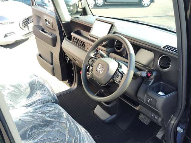 ホンダ Ｎ　ＢＯＸ カスタム ６６０ R7年 (東海) 99