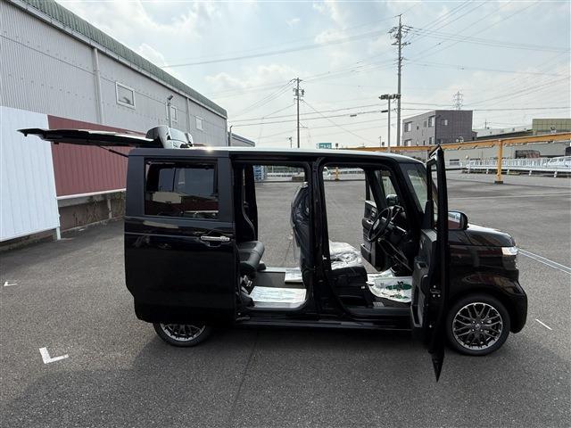 ホンダ Ｎ　ＢＯＸ カスタム ６６０ ターボ R7年 (東海) 99