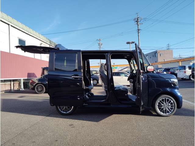 ホンダ Ｎ　ＢＯＸ カスタム ６６０ ターボ R7年 (東海) 99