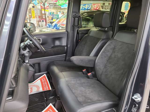 ホンダ Ｎ　ＢＯＸ カスタム ６６０ ターボ ４ＷＤ R6年 (北海道) 99