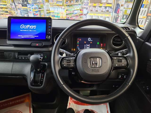 ホンダ Ｎ　ＢＯＸ カスタム ６６０ ターボ ４ＷＤ R6年 (北海道) 99