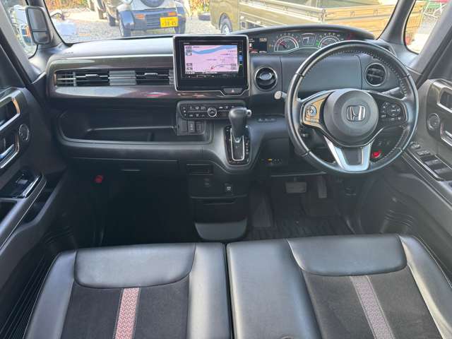 ホンダ Ｎ　ＢＯＸ カスタム ６６０ Ｇ Ｌ ターボ ホンダセンシング H29年 (関東) 99