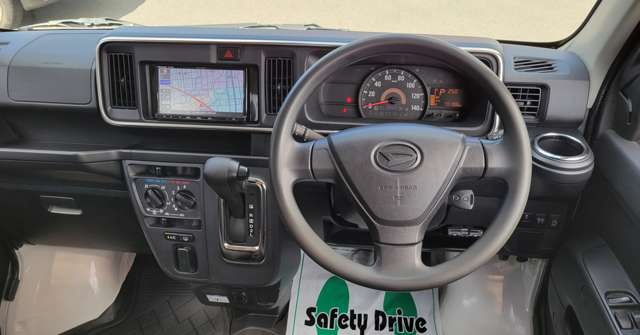 ダイハツ ハイゼットカーゴ ６６０ デラックス ＳＡＩＩＩ ハイルーフ R2年 (四国) 99