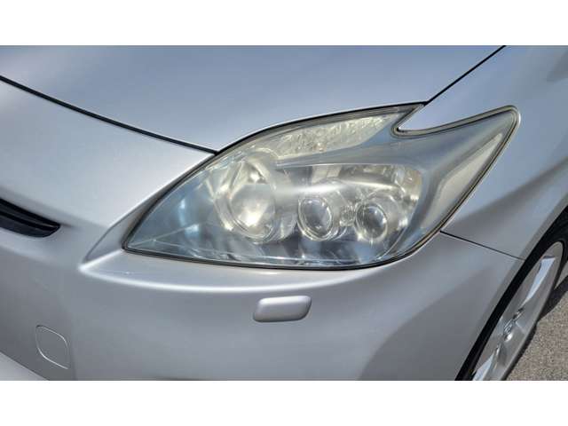 トヨタ プリウス １．８ Ｓ ツーリングセレクション H22年 (四国) 99