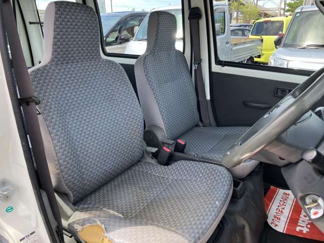 ダイハツ ハイゼットカーゴ ６６０ スペシャル ハイルーフ ４ＷＤ H21年 (甲信越・北陸) 99