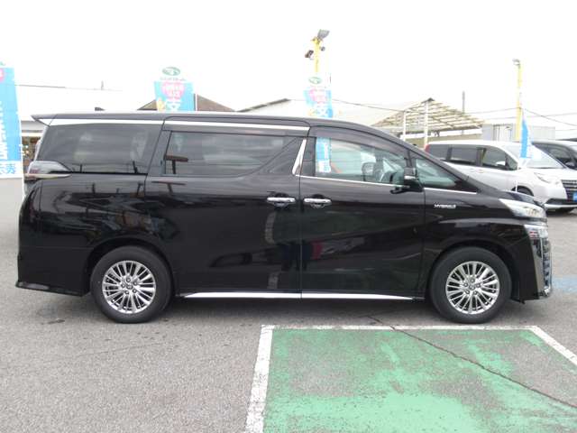 トヨタ ヴェルファイア　ハイブリッド ハイブリッド ２．５ Ｚ ゴールデンアイズ Ｅ－ＦＯＵＲ ４ＷＤ R2年 (関東) 99