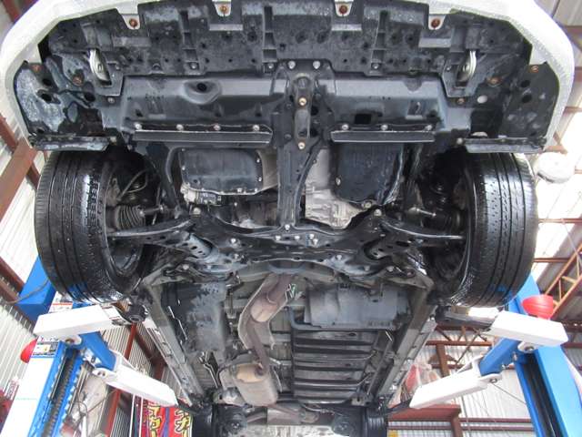 トヨタ ノア ２．０ Ｘ H28年 (関東) 99