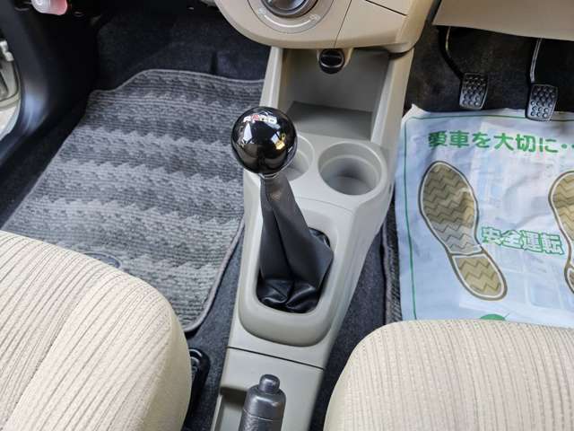 ダイハツ ミラ ６６０ Ｘ スペシャル H26年 (中国) 99