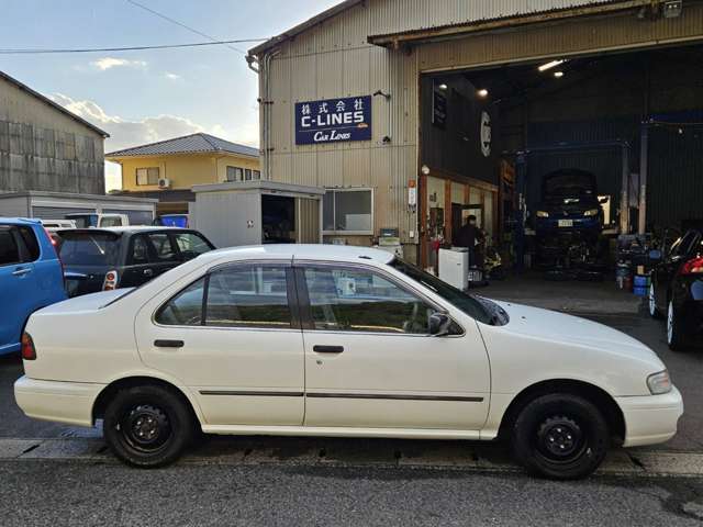 日産 サニー １．５ ＥＸサルーン H8年 (中国) 99