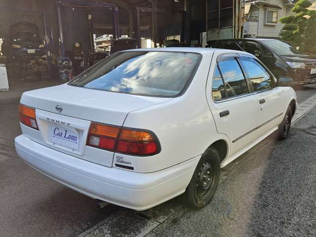 日産 サニー １．５ ＥＸサルーン H8年 (中国) 99