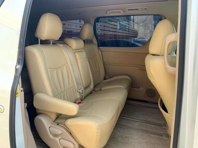 トヨタ ヴェルファイア ２．４ Ｘ ４ＷＤ H23年 (東北) 99