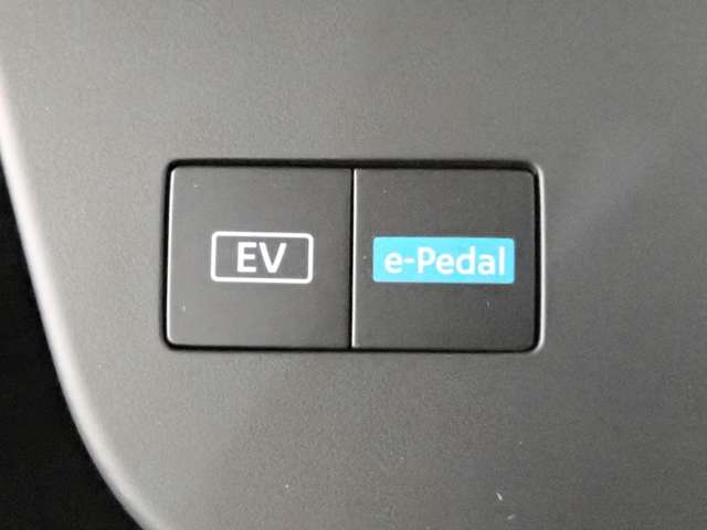日産 セレナ １．４ Ｅ－ＰＯＷＥＲ ハイウェイスターＶ R8年 (近畿) 99
