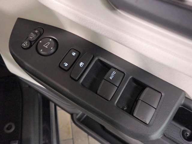ホンダ Ｎ　ＢＯＸ ６６０ R6年 (近畿) 99