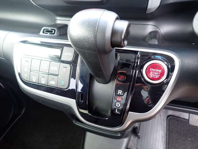 ホンダ Ｎ　ＢＯＸ ６６０ Ｇ Ｌパッケージ H27年 (近畿) 99