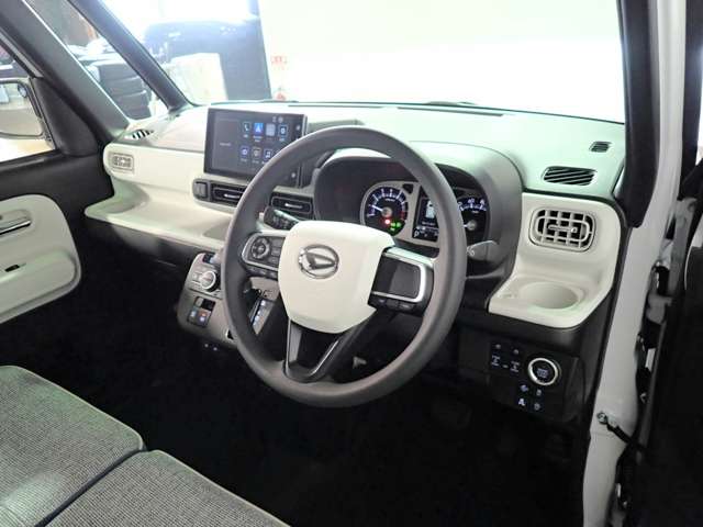 ダイハツ ムーヴ　キャンバス ６６０ ストライプス Ｇ R8年 (近畿) 99