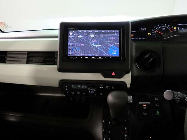 ホンダ Ｎ　ＢＯＸ ６６０ Ｌ ターボ R5年 (近畿) 99