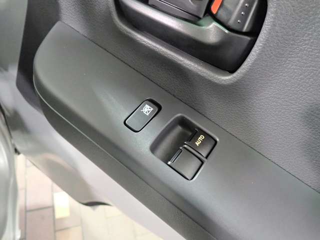 日産 クリッパートラック ６６０ ＤＸ ４ＷＤ R8年 (近畿) 99