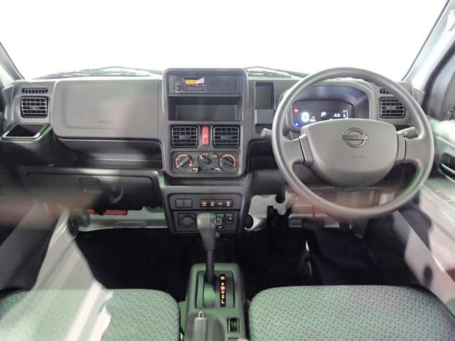 日産 クリッパートラック ６６０ ＤＸ ４ＷＤ R8年 (近畿) 99