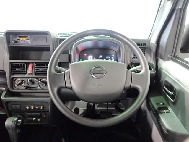 日産 クリッパートラック ６６０ ＤＸ ４ＷＤ R8年 (近畿) 99