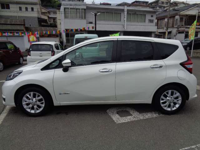 日産 ノート １．２ Ｅ－ＰＯＷＥＲ メダリスト H30年 (九州・沖縄) 99