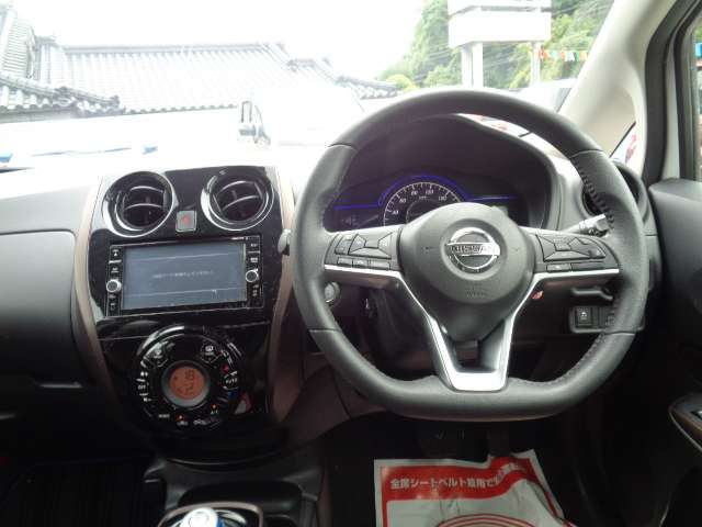 日産 ノート １．２ Ｅ－ＰＯＷＥＲ メダリスト H30年 (九州・沖縄) 99