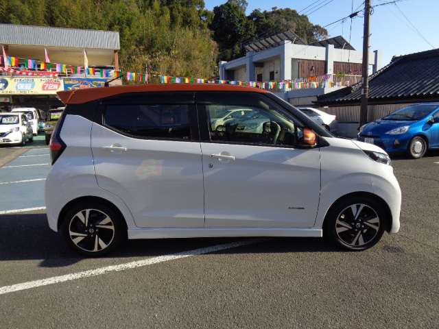 日産 デイズ ６６０ ハイウェイスターＧターボ R1年 (九州・沖縄) 99