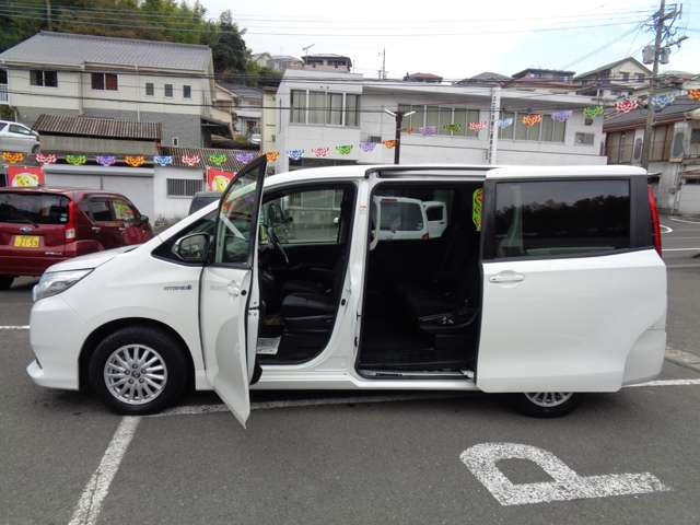 トヨタ ノア １．８ ハイブリッド Ｘ H27年 (九州・沖縄) 99