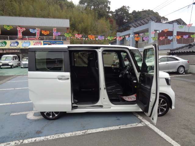 ホンダ Ｎ　ＢＯＸ カスタム ６６０ Ｇ ＥＸ ホンダセンシング R1年 (九州・沖縄) 99