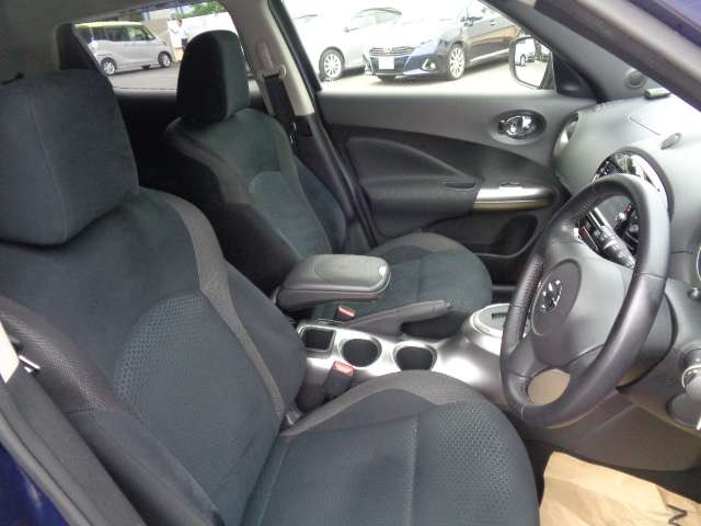 日産 ジューク １．５ １５ＲＸ Ｖセレクション ドレスアップ H28年 (九州・沖縄) 99