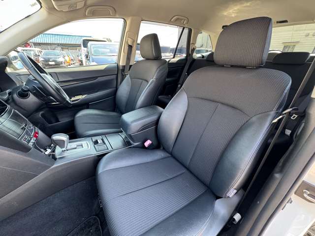 スバル レガシィツーリングワゴン ２．０ ＧＴ ＤＩＴ アイサイト ４ＷＤ H25年 (近畿) 99
