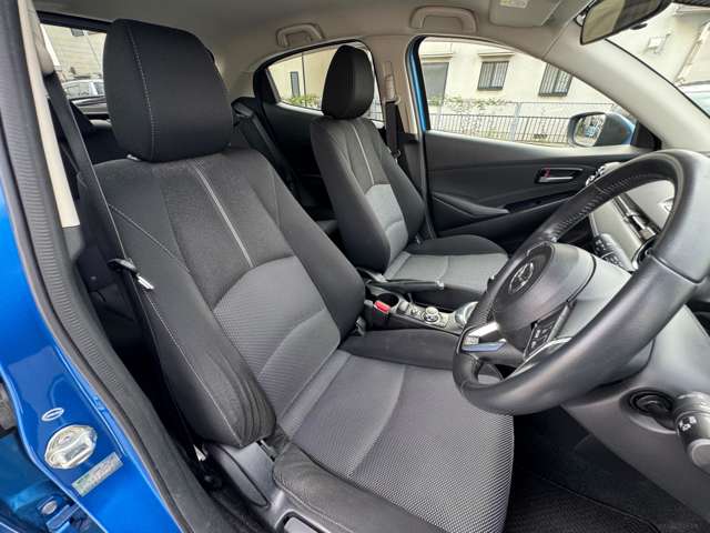 マツダ デミオ １．５ ＸＤ ツーリング ディーゼルターボ H29年 (近畿) 99