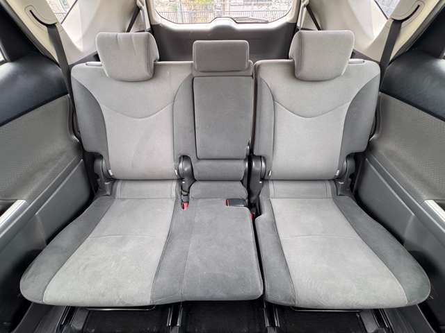 トヨタ プリウスΑ １．８ Ｓ H25年 (近畿) 99