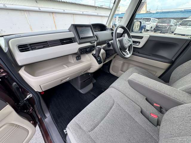 ホンダ Ｎ　ＢＯＸ ６６０ Ｇ Ｌ ホンダセンシング H29年 (近畿) 99