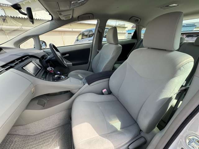 トヨタ プリウス １．８ Ｓ ツーリングセレクション H21年 (近畿) 99