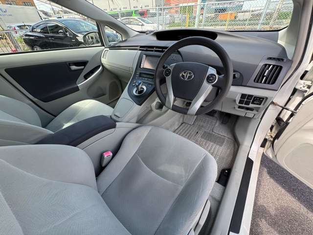 トヨタ プリウス １．８ Ｓ ツーリングセレクション H21年 (近畿) 99