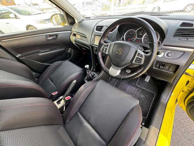 スズキ スイフト １．６ スポーツ H26年 (近畿) 99