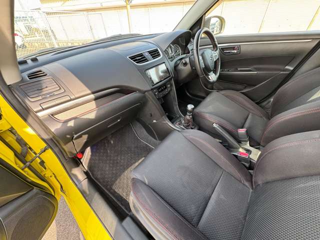 スズキ スイフト １．６ スポーツ H26年 (近畿) 99