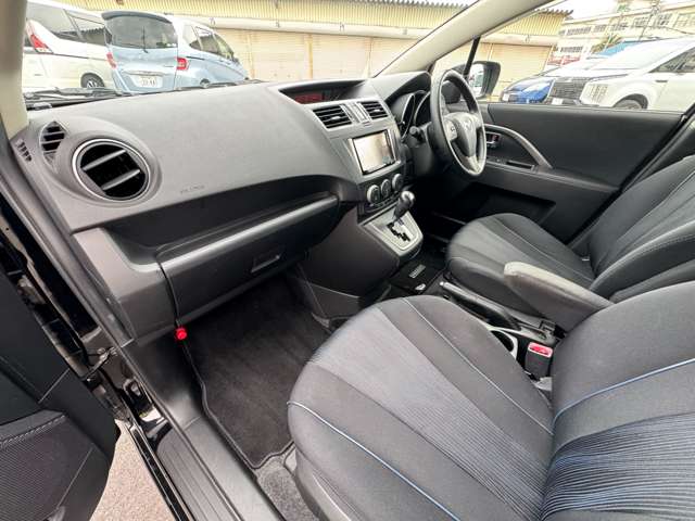 マツダ プレマシー ２．０ ２０Ｓ H23年 (近畿) 99