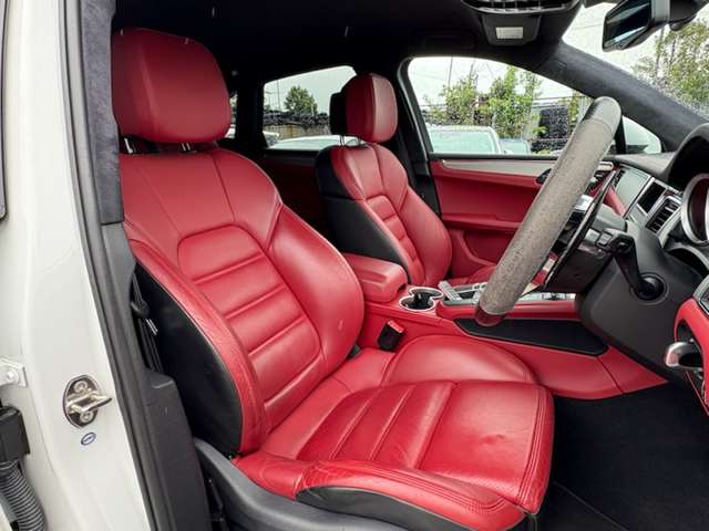 ポルシェ マカン ターボ ＰＤＫ ４ＷＤ H27年 (近畿) 99