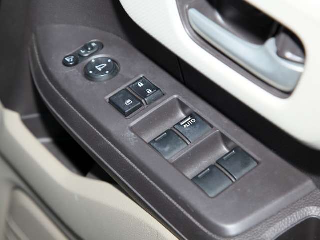 ホンダ Ｎ　ＢＯＸ ６６０ Ｇ Ｌ H30年 (近畿) 99
