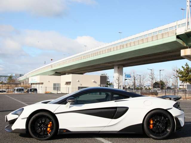 マクラーレン ６００ＬＴ ３．８ R1年 (近畿) 99