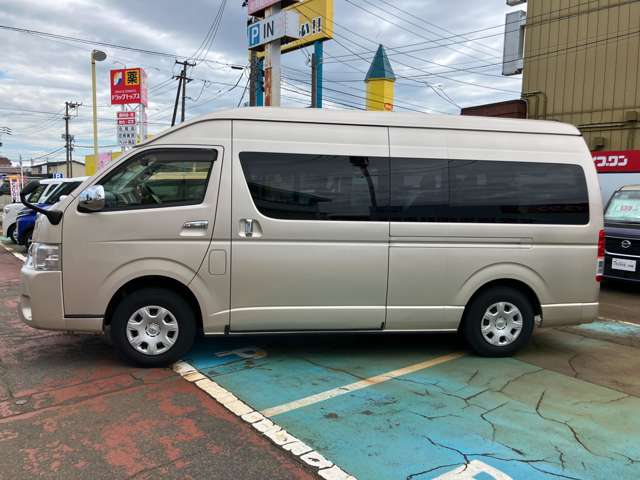 トヨタ ハイエースワゴン ２．７ グランドキャビン ４ＷＤ H30年 (甲信越・北陸) 99