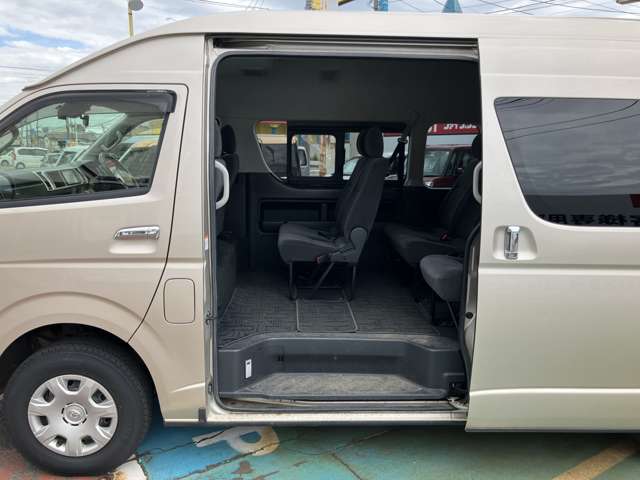 トヨタ ハイエースワゴン ２．７ グランドキャビン ４ＷＤ H30年 (甲信越・北陸) 99