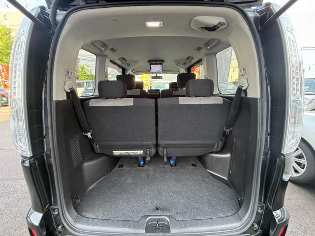 日産 セレナ ２．０ ライダー ブラックライン Ｓ－ＨＹＢＲＩＤ H24年 (近畿) 99