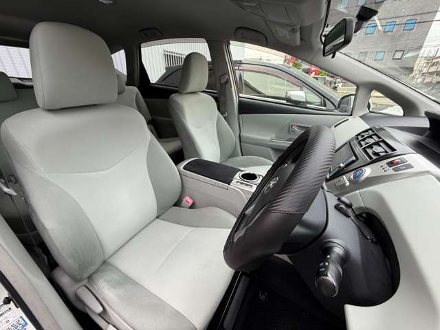 トヨタ プリウスΑ １．８ Ｓ H23年 (近畿) 99