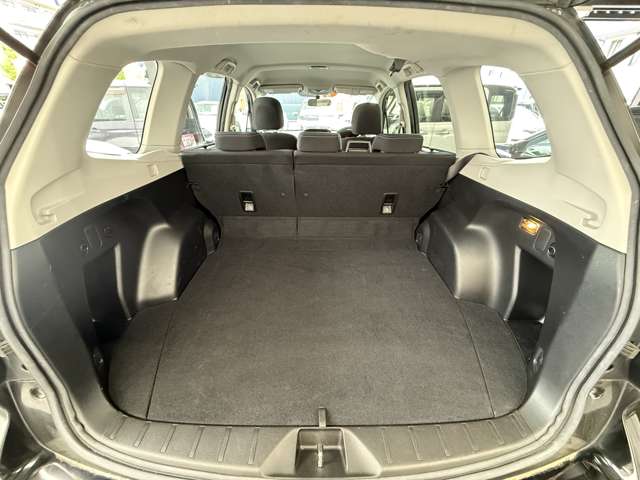 スバル フォレスター ２．０Ｉ ４ＷＤ H27年 (近畿) 99