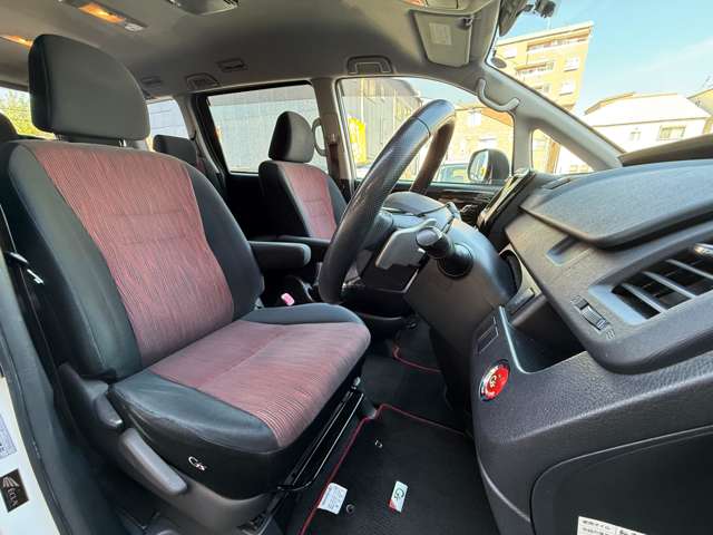 トヨタ ヴォクシー ２．０ ＺＳ Ｇ’Ｓ H23年 (近畿) 99