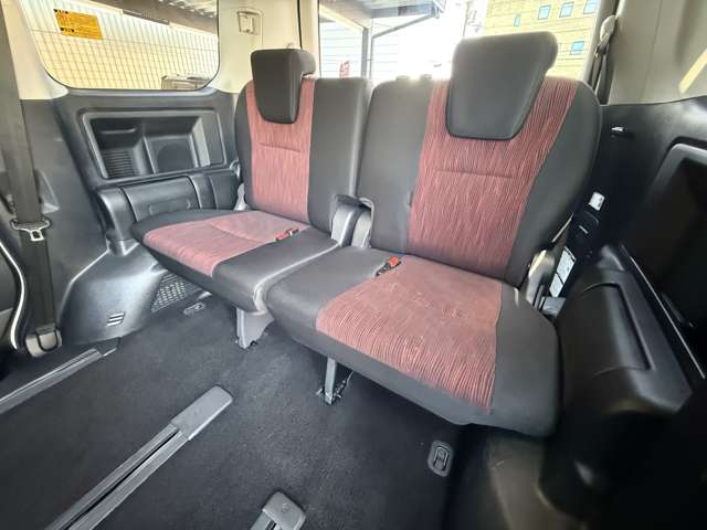 トヨタ ヴォクシー ２．０ ＺＳ Ｇ’Ｓ H23年 (近畿) 99