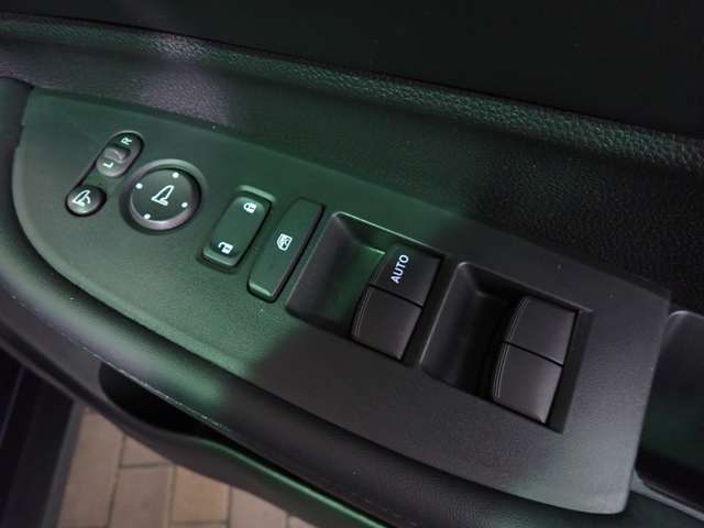 ホンダ ＷＲ−Ｖ １．５ Ｚ プラス ブラックスタイル R7年 (近畿) 99