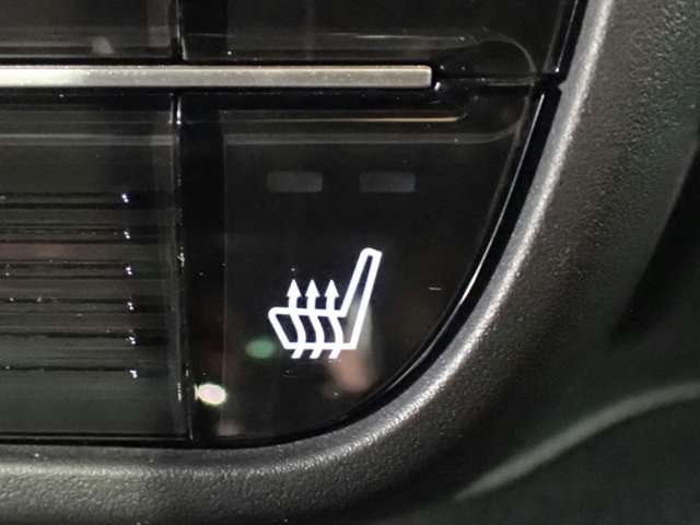 ホンダ Ｎ　ＢＯＸ カスタム ６６０ Ｌ R4年 (近畿) 99